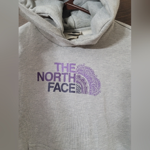 North Face Women's Logo Hoodie Sweatshirt Grey Heather Paisley logo Size Medium - Picture 2 of 9